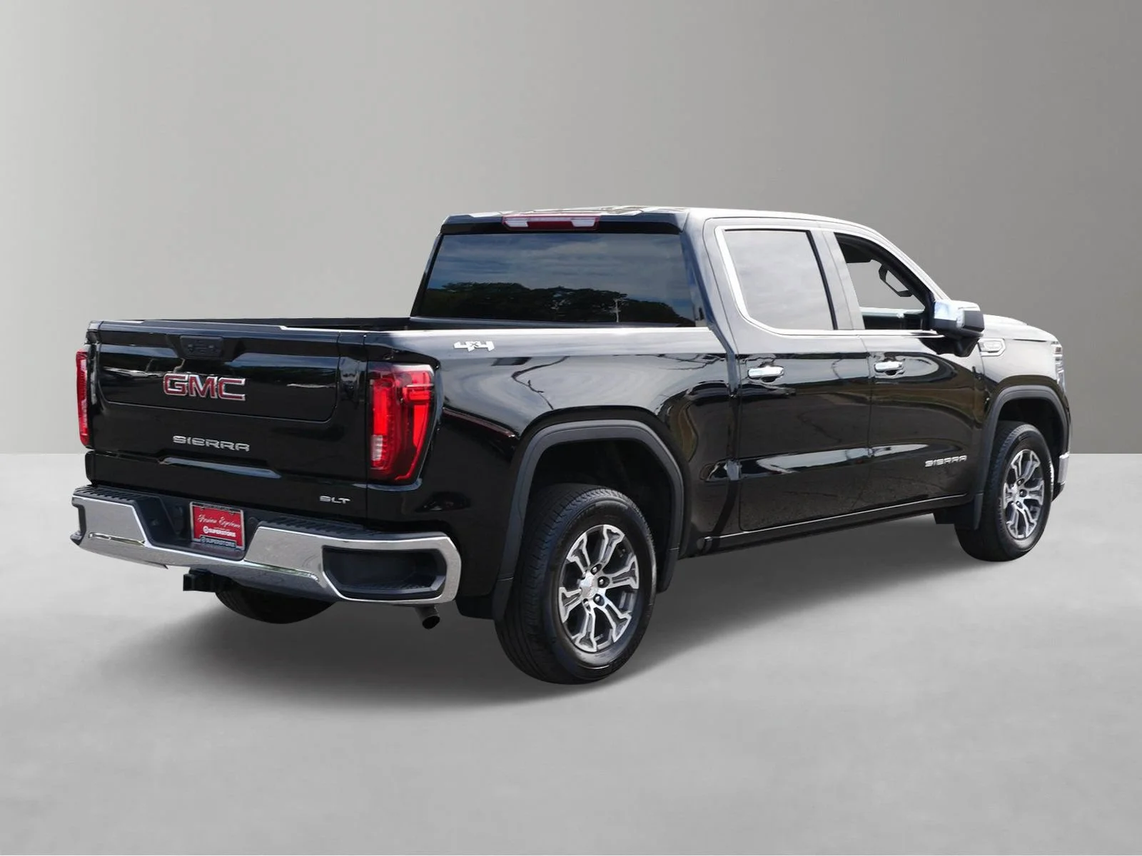 Certified Used 2026 Onyx Black GMC SLT image 4