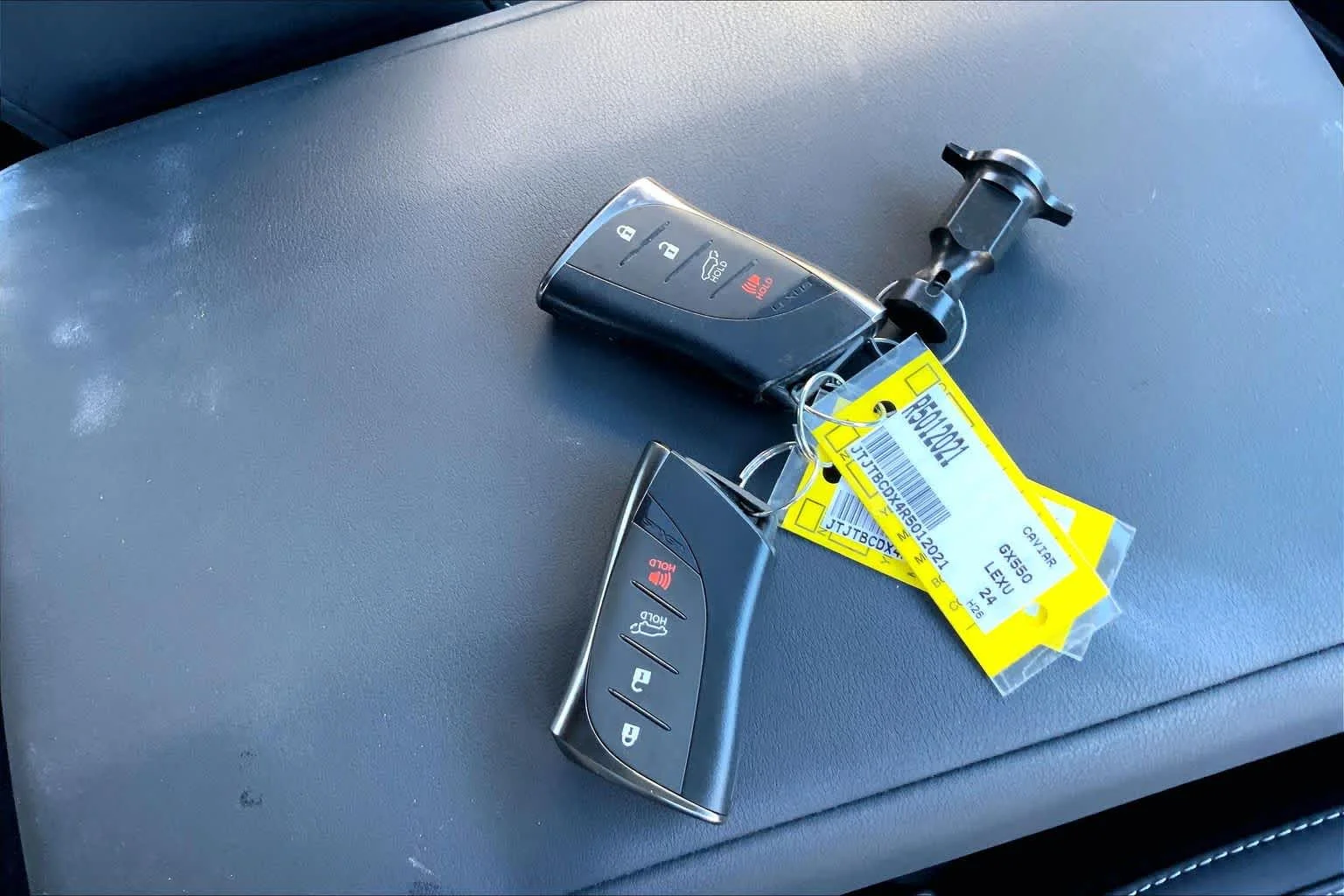 Certified Used 2024 CAVIAR Lexus Premium+ image 15