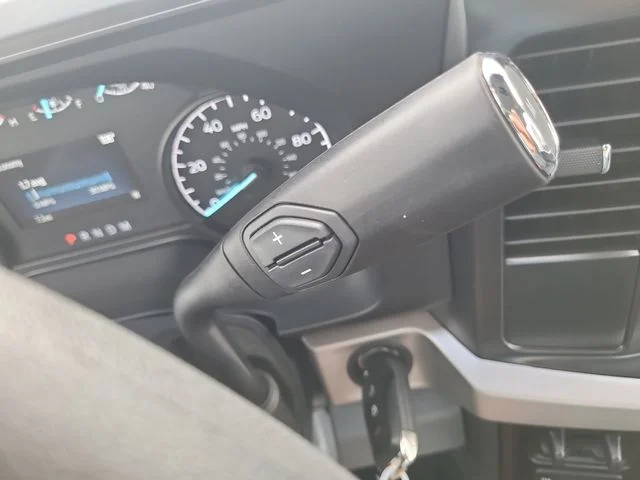 New 2026 Oxford White Ford XLT image 30