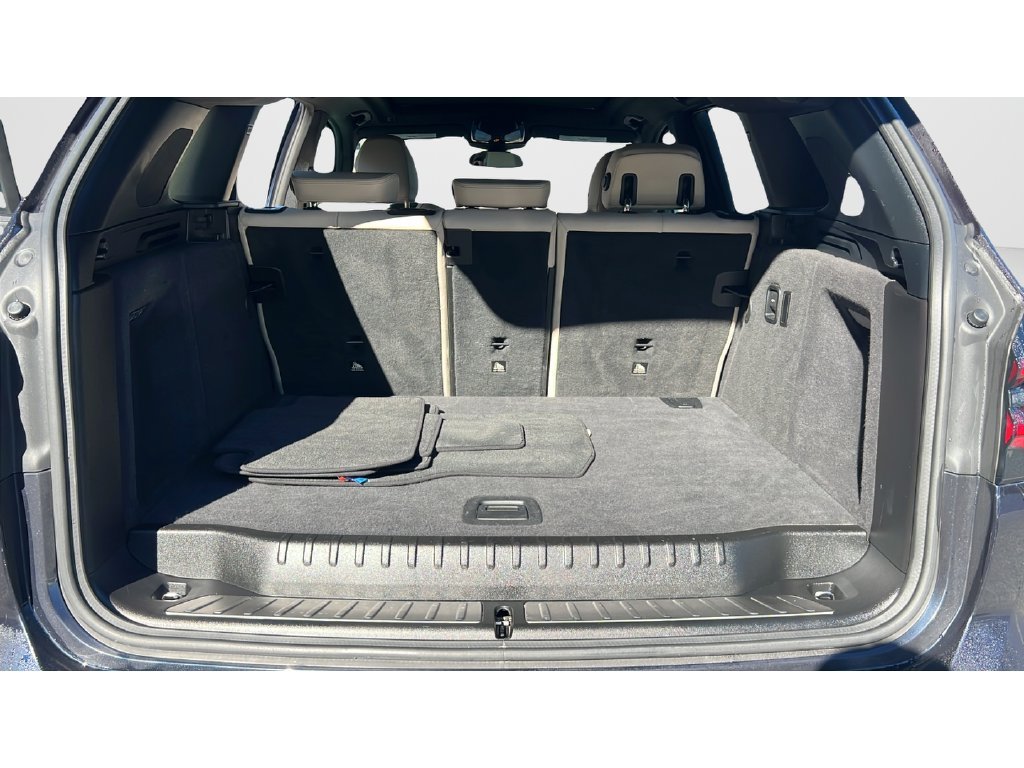 Used 2022 Black BMW M40i image 9