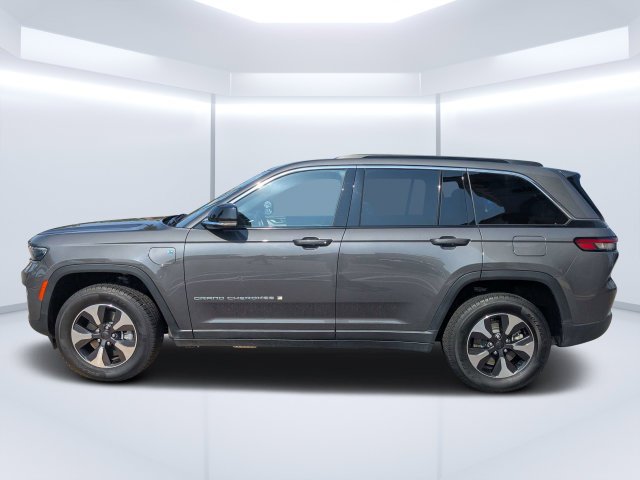 Used 2024 Gray Jeep 4xe image 6
