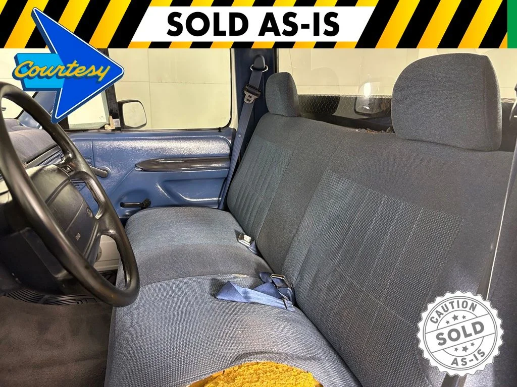 Used 1995  Ford XL image 16