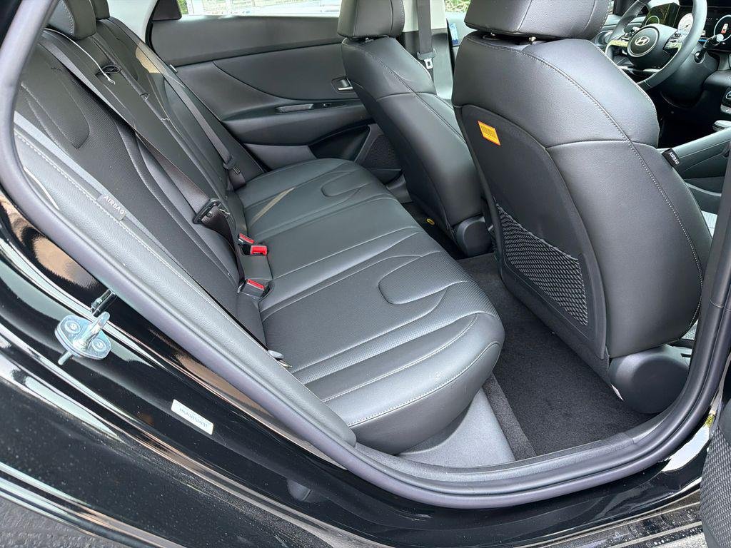 New 2026 Black Hyundai Limited image 15
