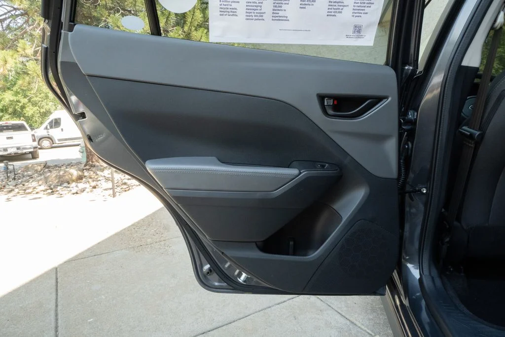 New 2026 MAGNETITE GRAY PEARL Subaru Premium image 15