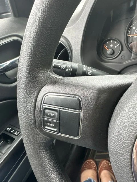 Used 2015 Granite Crystal Clearcoat Metallic Jeep Sport image 17