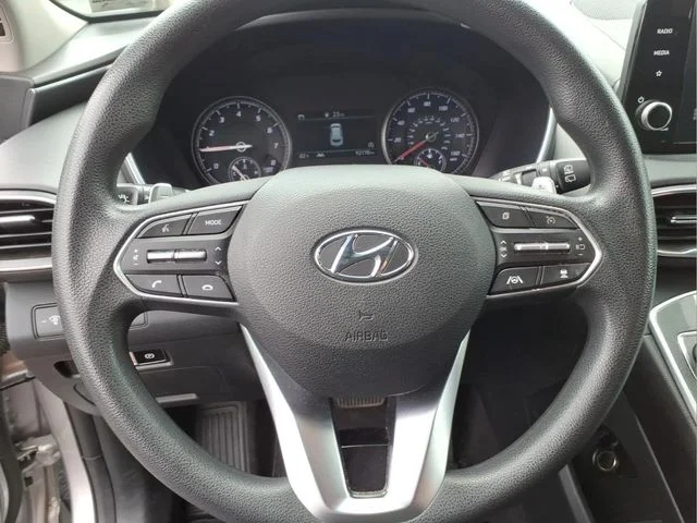 Used 2021 Silver Hyundai SEL image 18