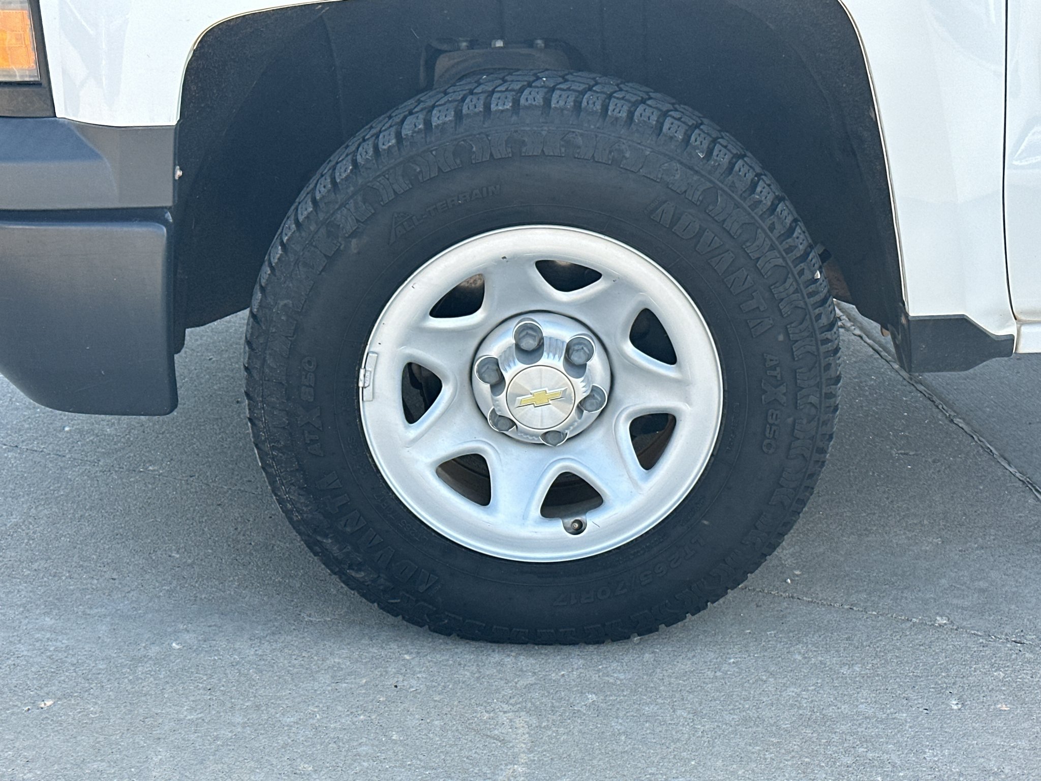 Used 2015 Summit White Chevrolet Work Truck image 7