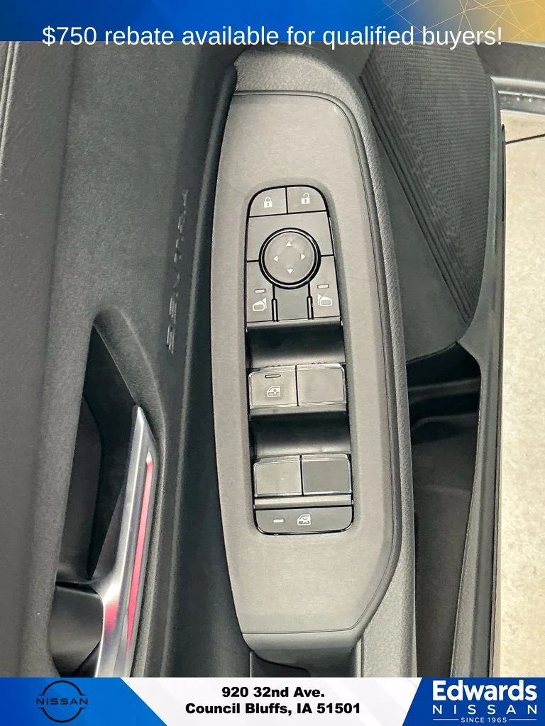 New 2027 Gray Nissan SV image 18