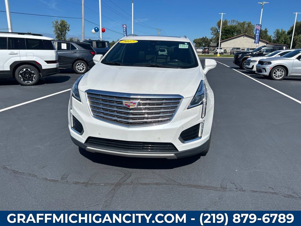 Used 2017 CRYSTAL WHITE TRICOAT Cadillac Platinum AWD image 3