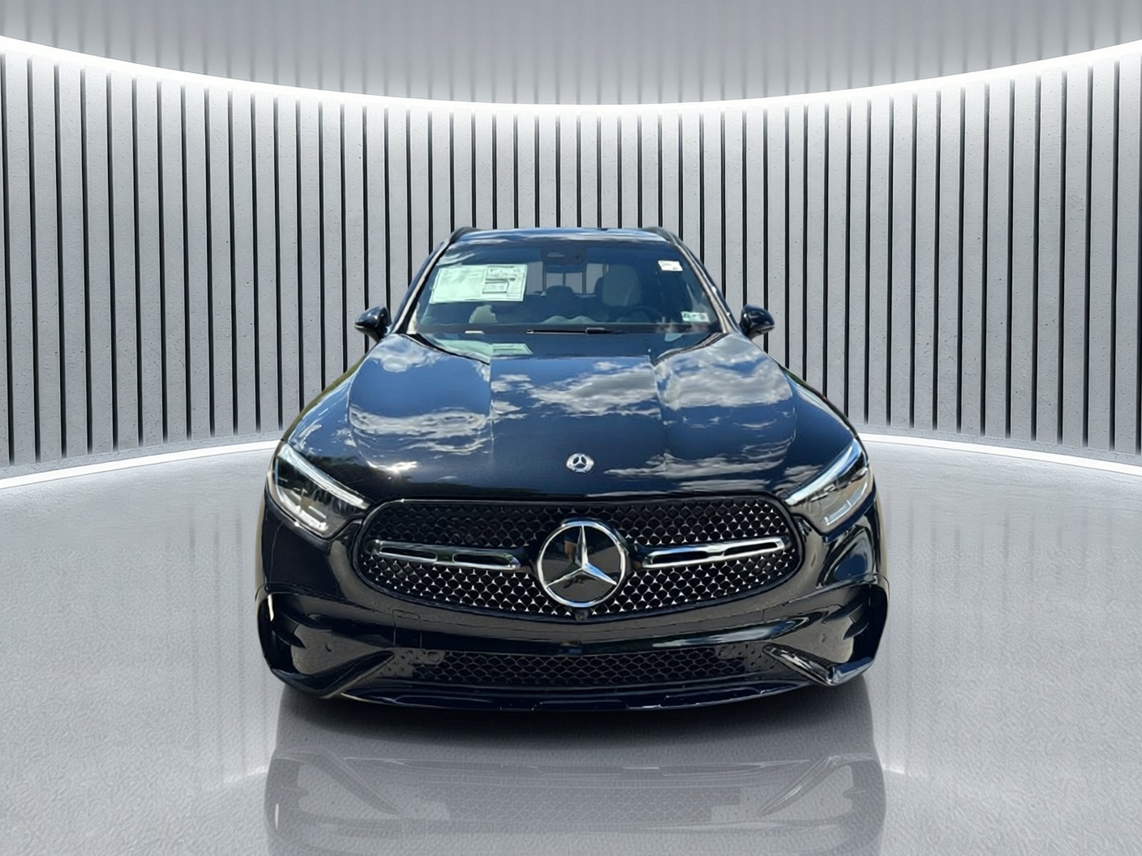New 2026 Obsidian Black Metallic Mercedes-Benz GLC 300 image 8