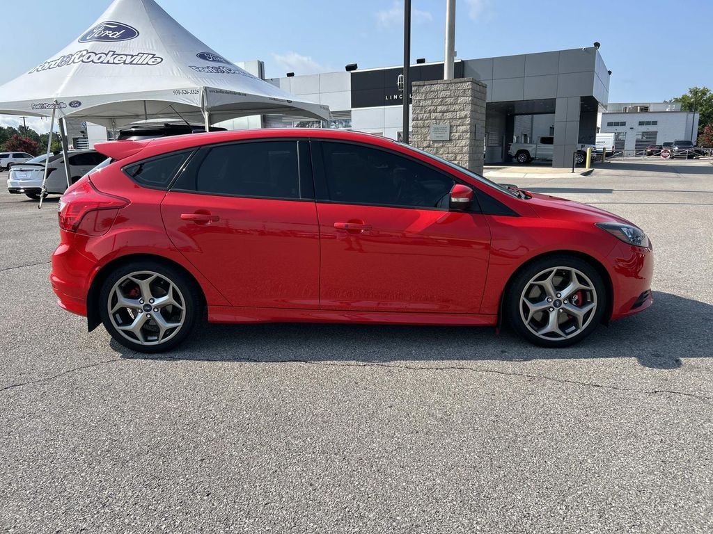 Used 2014 Race Red Ford ST image 3