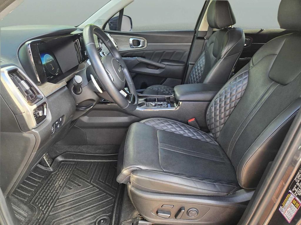 Used 2023 Gray Kia X-Line SX Prestige image 22