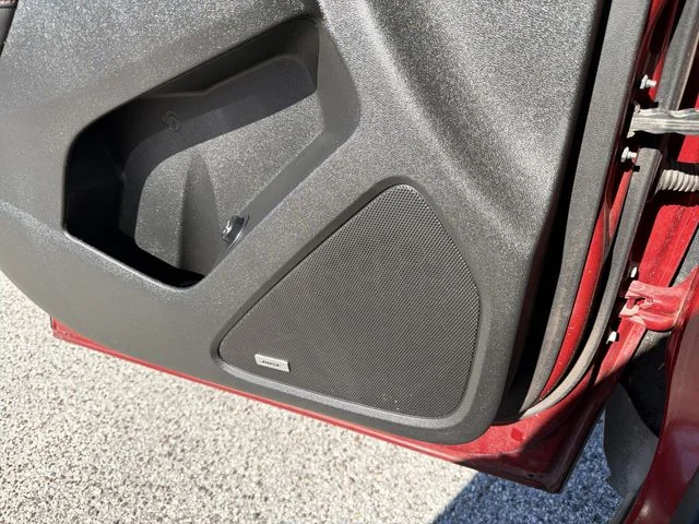 Used 2022 Red Chevrolet RS image 23