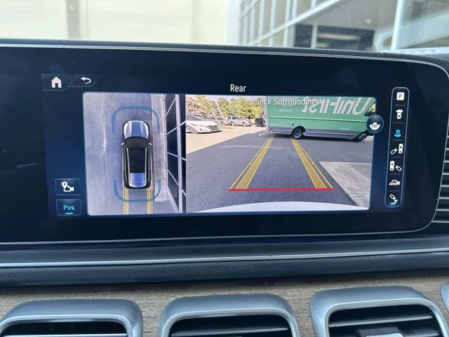 Used 2024  Mercedes-Benz GLS 450 image 17