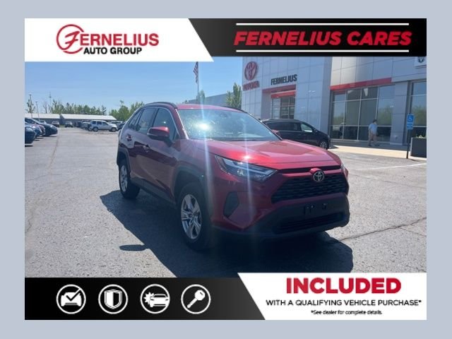 2025 Toyota RAV4 XLE AWD's photo
