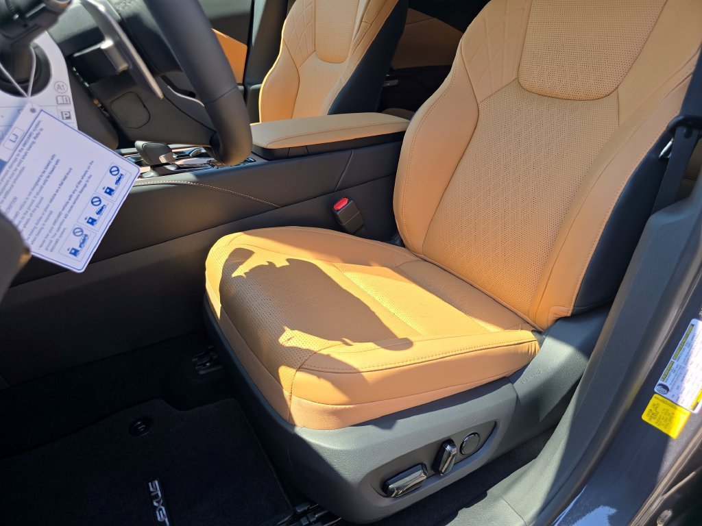 New 2026 Cloudburst Gray Lexus PREMIUM PLUS image 6