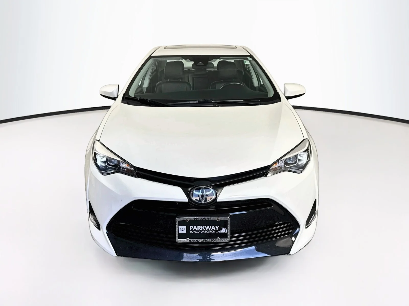 Certified Used 2019 White Toyota XLE image 2