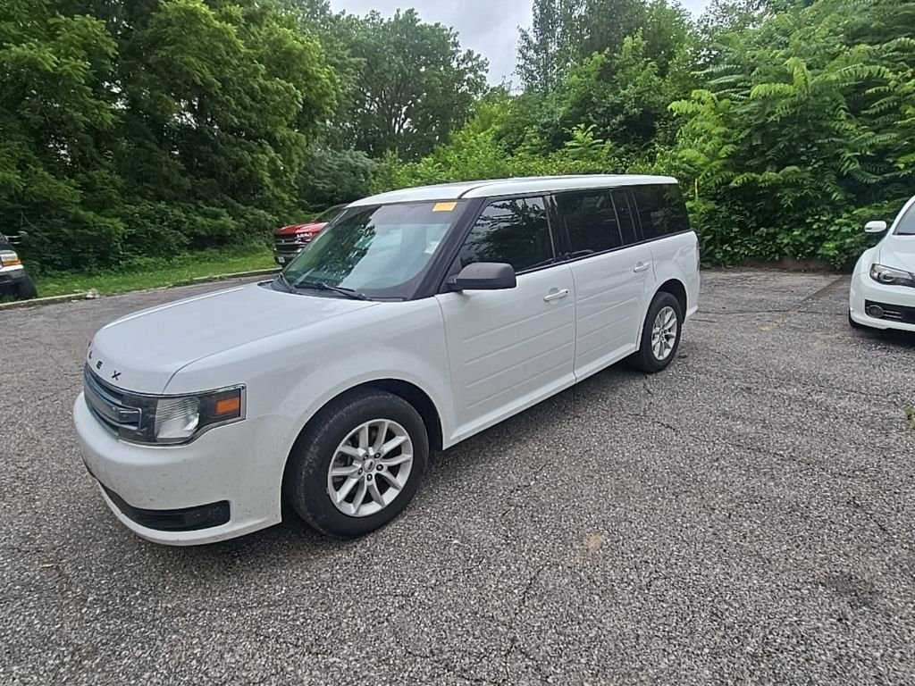 Used 2015 Ford Flex SE with VIN 2FMGK5B80FBA16758 for sale in Excelsior Springs, MO