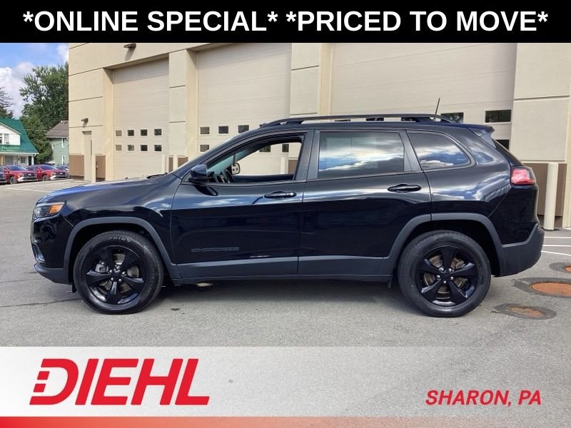 Used 2020 Black Jeep Latitude Plus image 5
