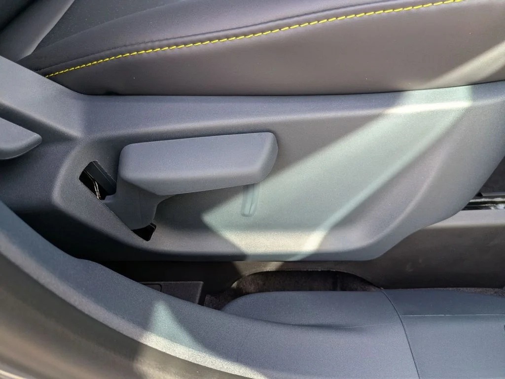 New 2026 Carbonized Gray Metallic Ford Lobo™ image 49