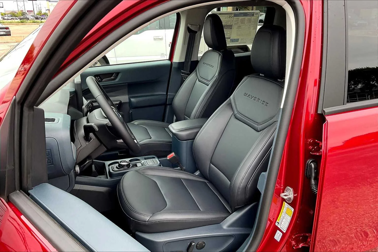 2025 Ford Maverick Lariat - Photo 9