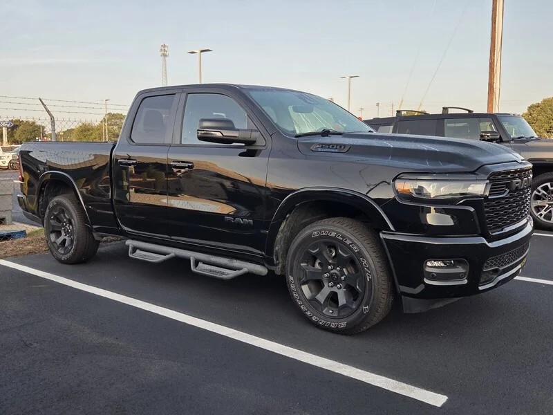 Used 2025 Diamond Black RAM BIG HORN/LONE STAR image 1