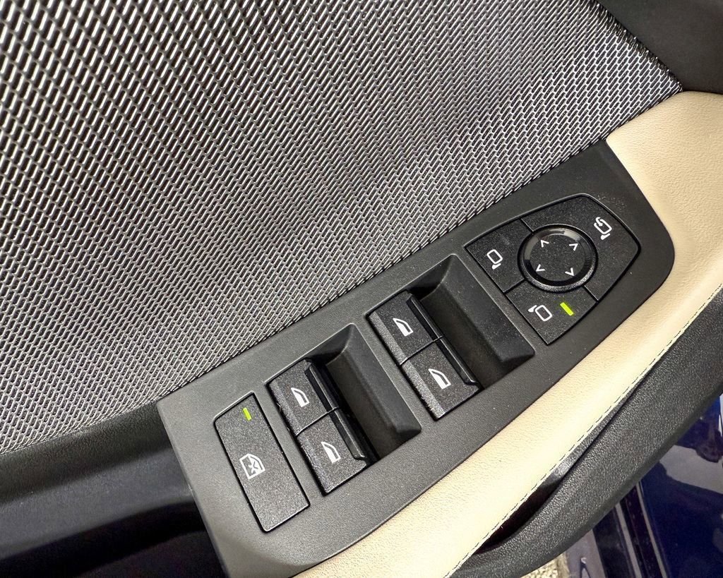 2025 BMW 2 Series M235 - Photo 35