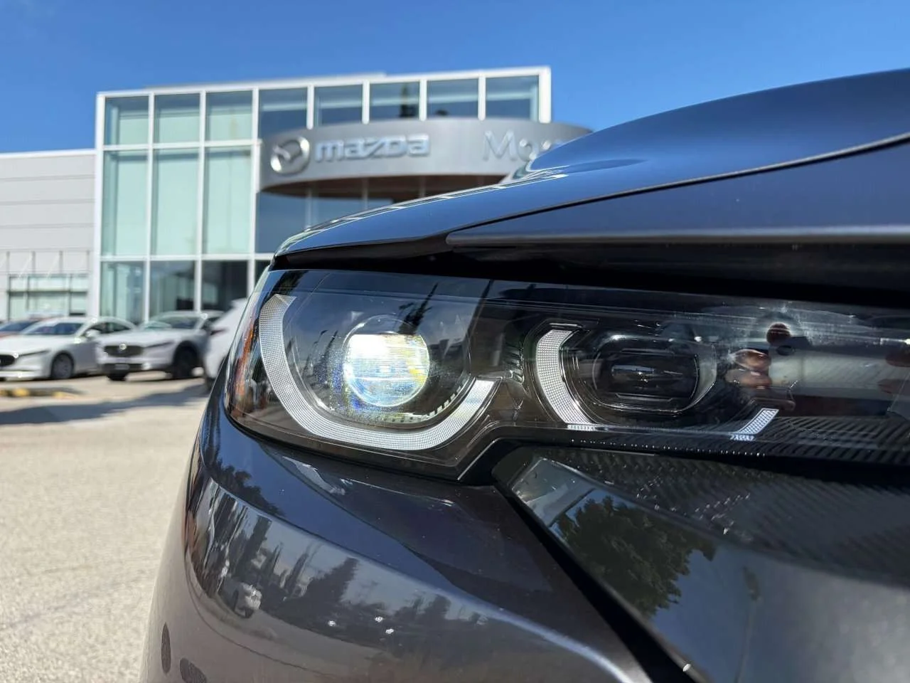 Used 2025  Mazda GS-L image 3
