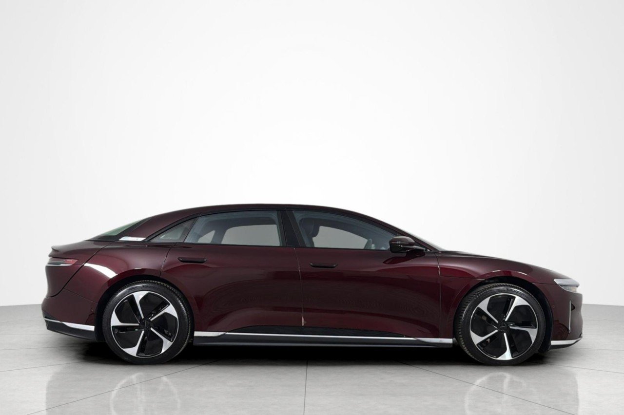 Used 2024 Zenith Red Metallic Lucid Touring image 6