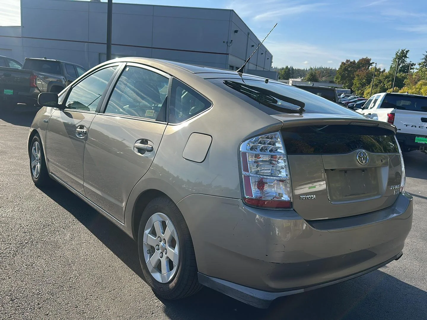 Used 2008  Toyota Base image 2
