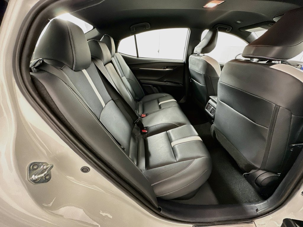 Used 2025 White Toyota SE image 27