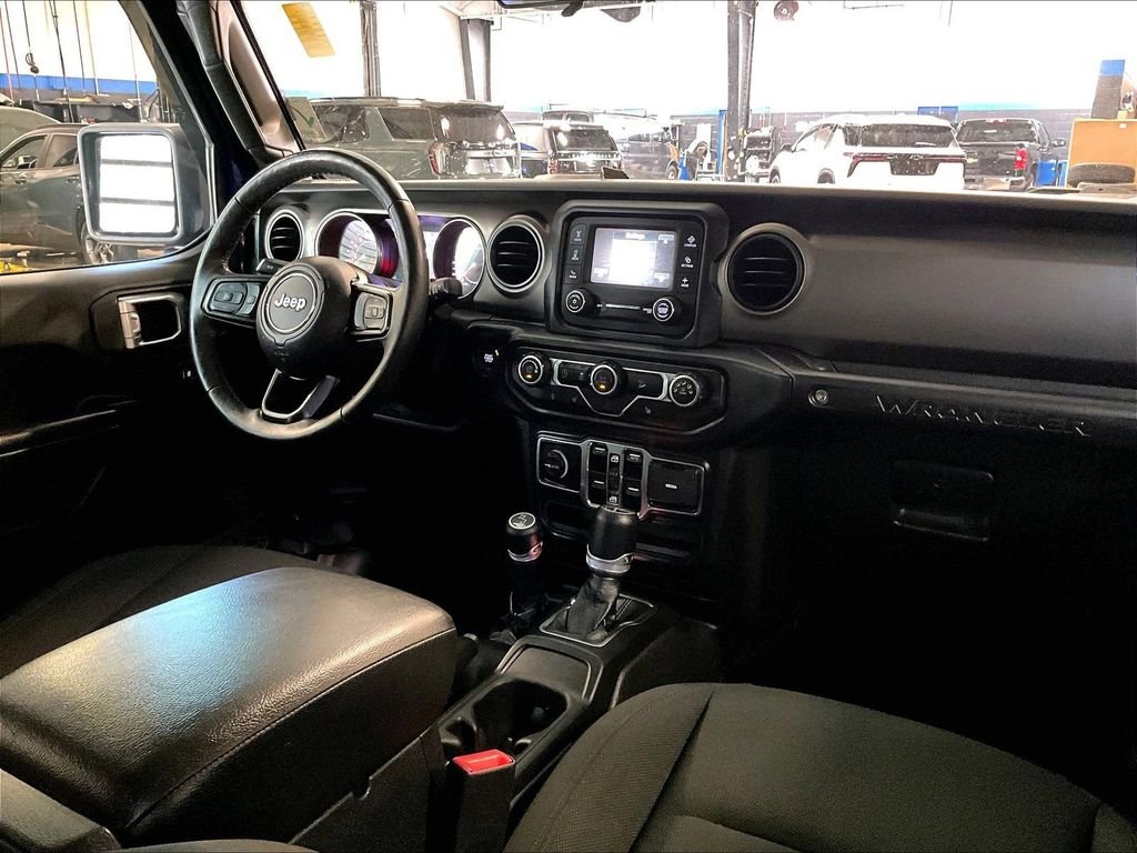 Used 2019 Blue Jeep Unlimited Sport S image 14