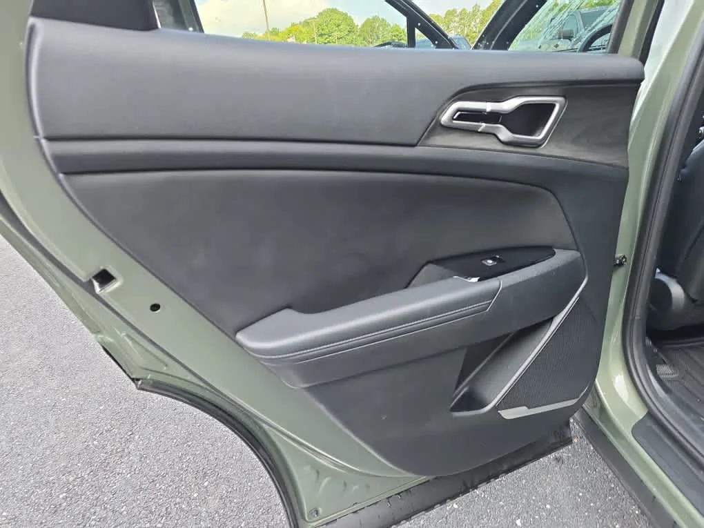 Used 2024 Jungle Green Kia X-Line image 15