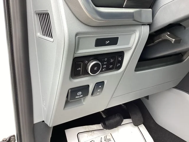 New 2026 Star White Metallic Tri-Coat Ford Lariat® image 13