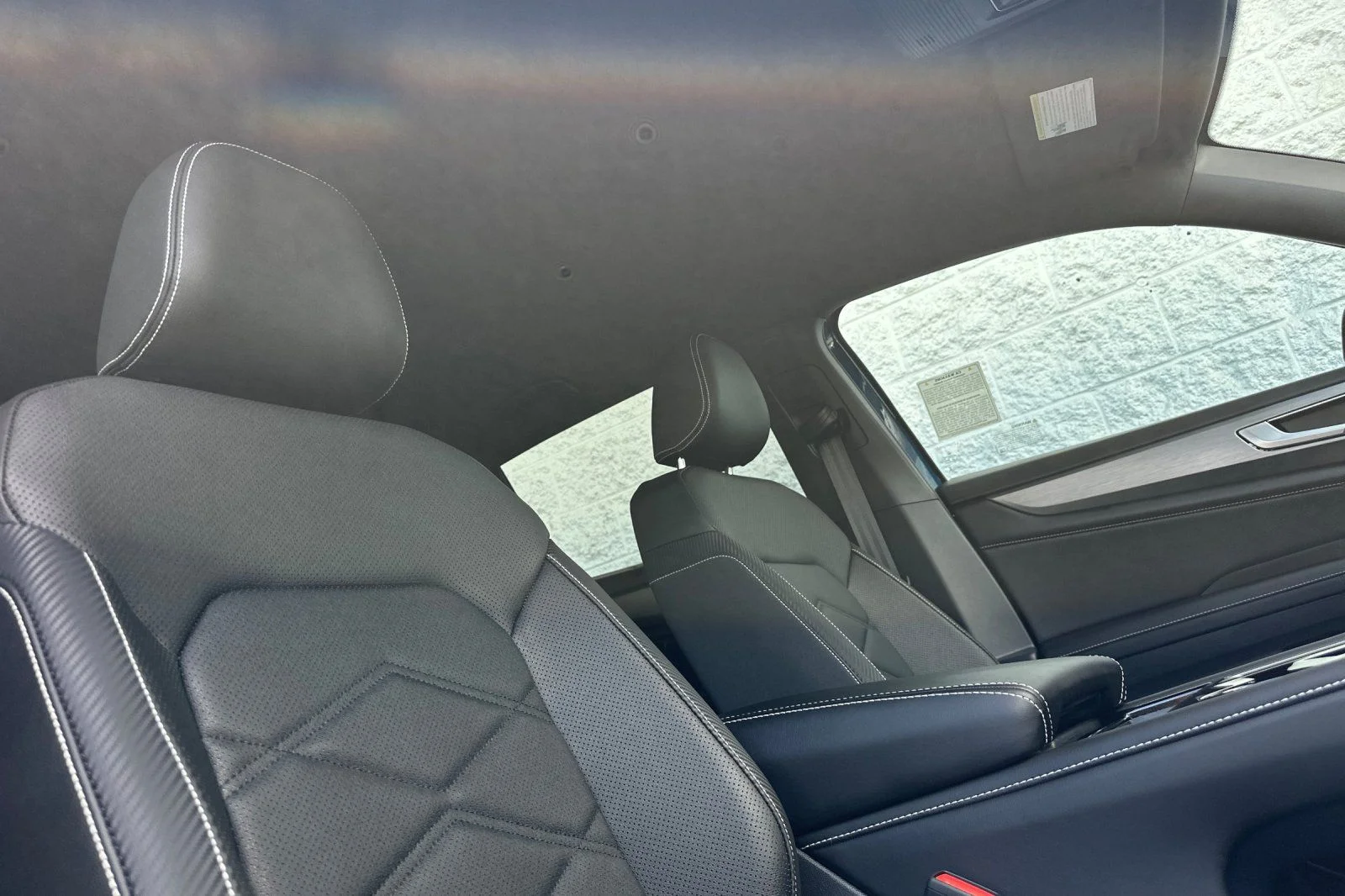 New 2026 Blue Volkswagen SE w/Technology image 15