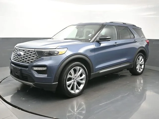 Used 2021 Blue Ford Platinum image 3
