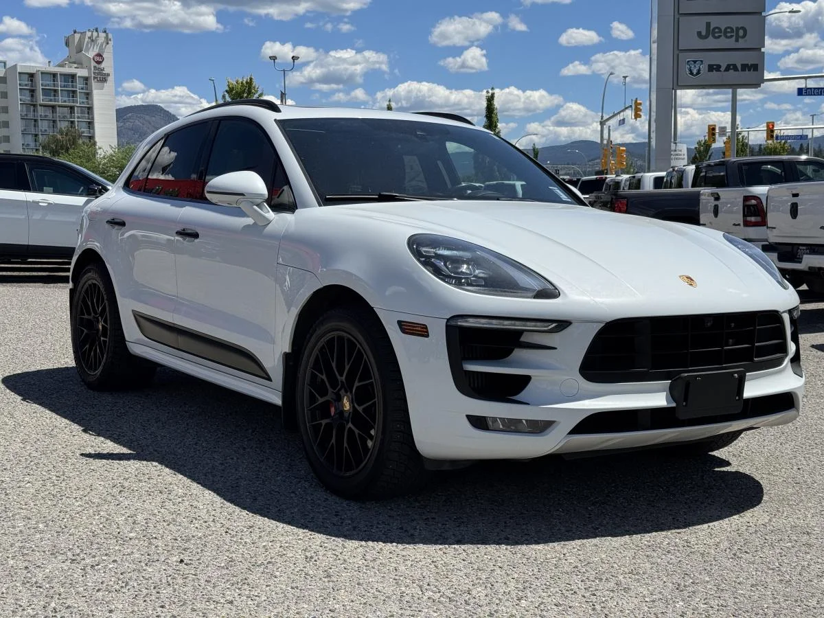 Used 2017 Grey Porsche GTS image 4