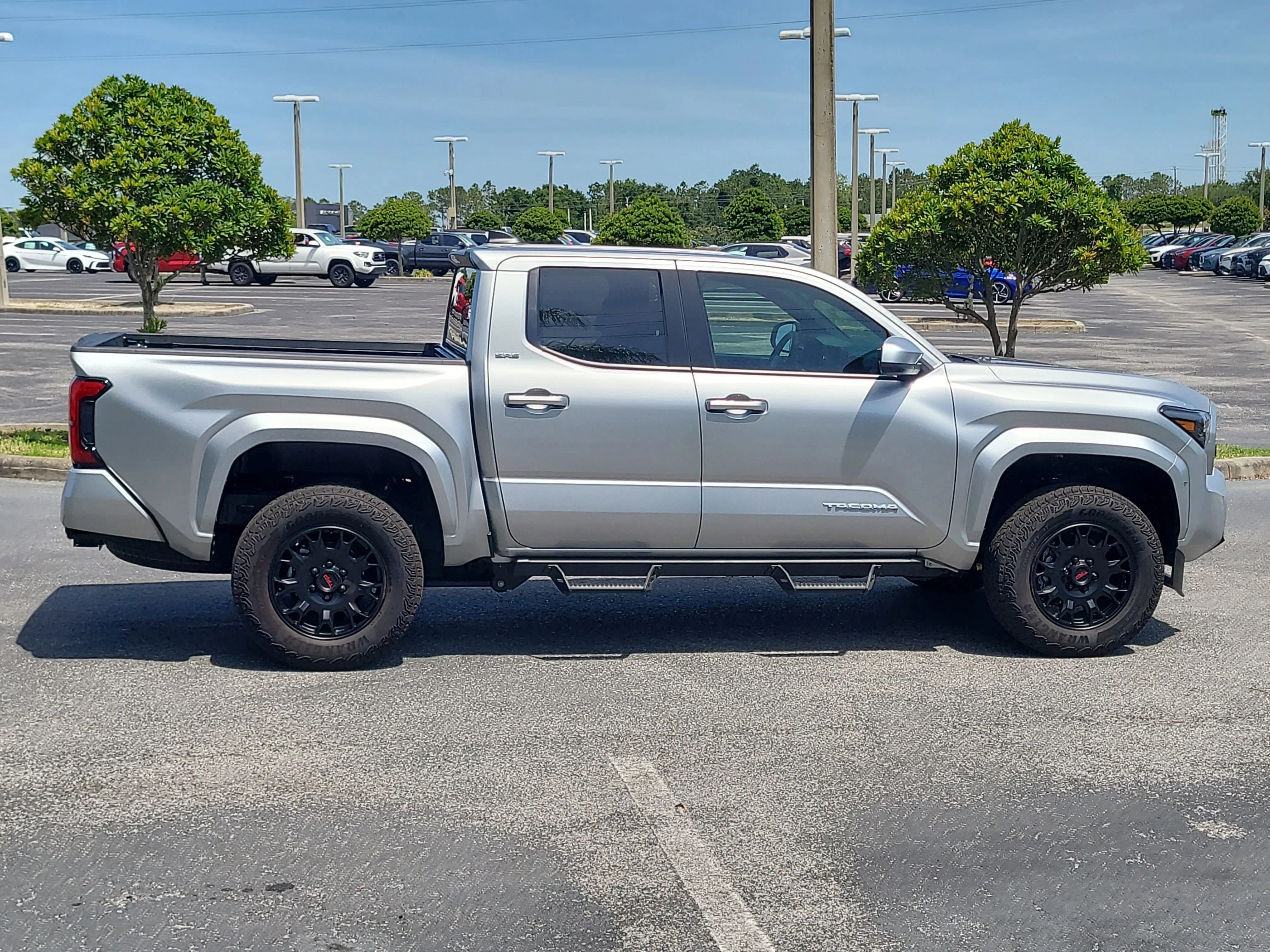 Certified Used 2026  Toyota SR5 image 7