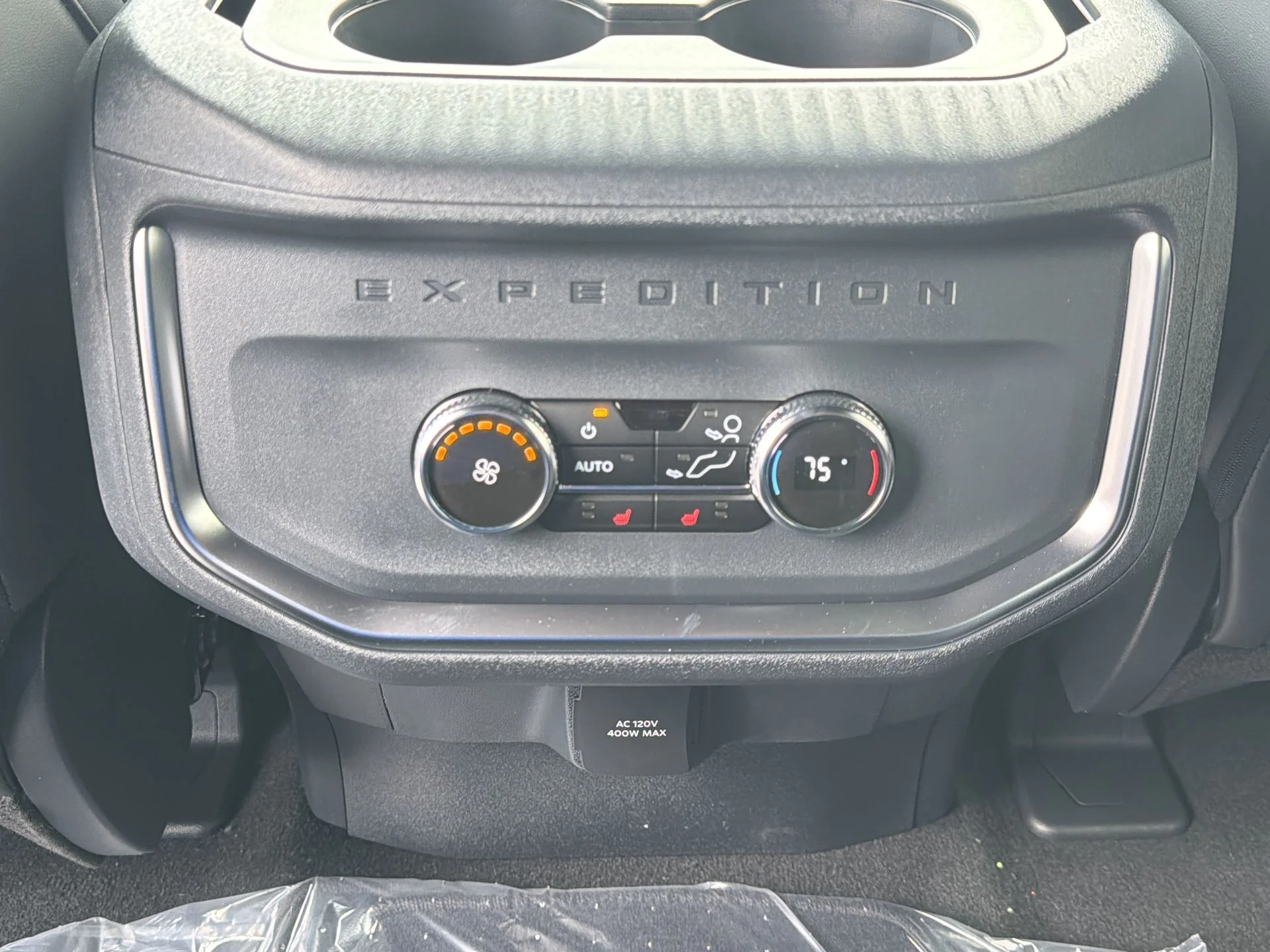 New 2026 Glacier Gray Metallic Tri-Coat Ford Platinum® image 22