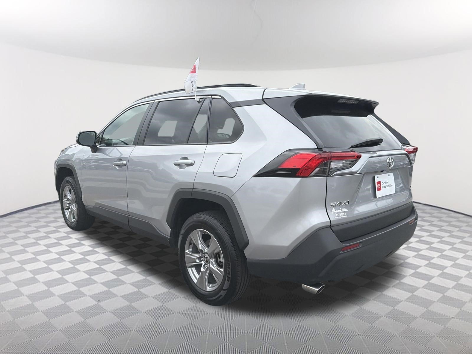 Certified Used 2025 Silver Sky Metallic Toyota XLE image 15