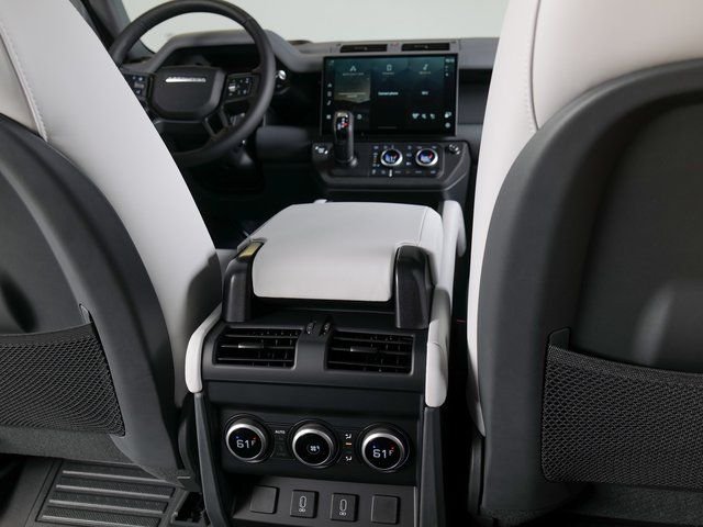 New 2026 Borasco Grey Land Rover X-Dynamic SE image 22