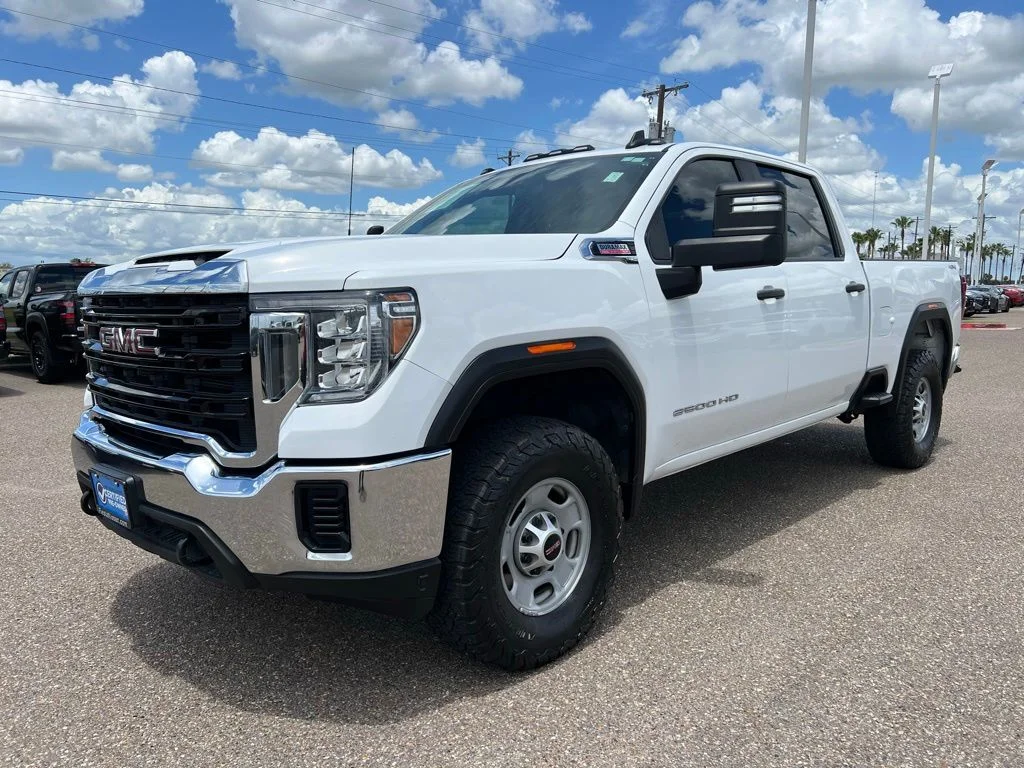 Used 2023 White GMC Pro image 3