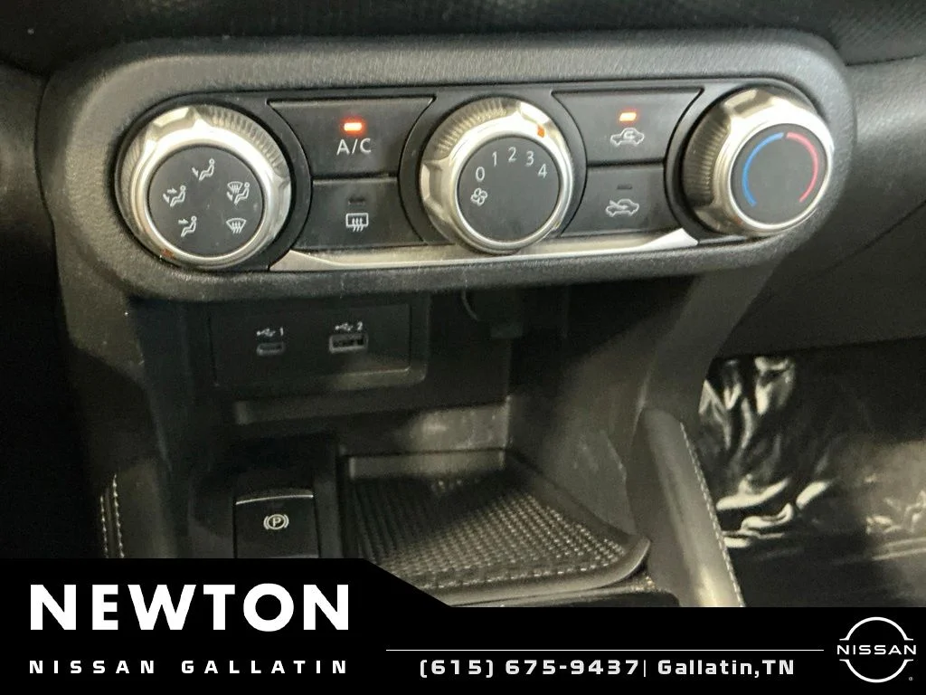 Used 2023 Electric Blue Metallic/Super Black Nissan SV image 25