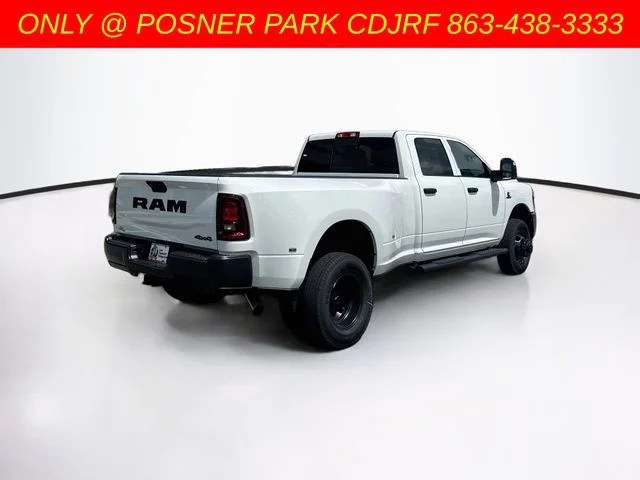 New 2026 Bright White Clear-Coat Exterior Paint RAM TRADESMAN image 5