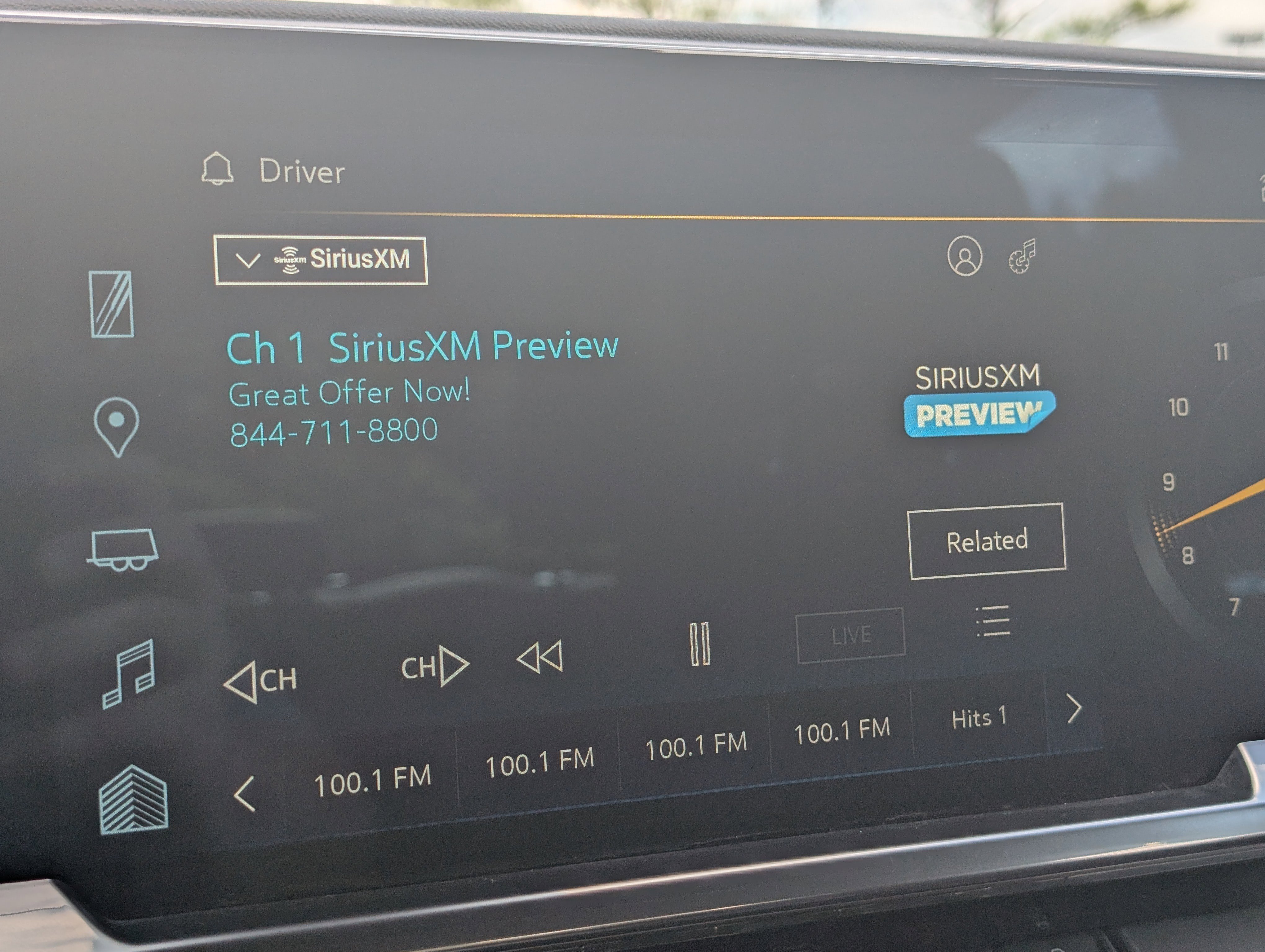 Used 2024 Summit White Chevrolet LT image 17
