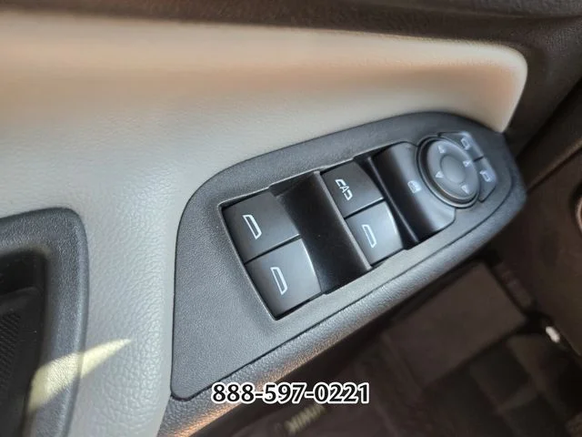 Used 2021 Silver Chevrolet LS image 32
