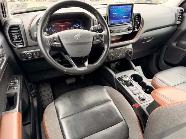 Used 2022 Black Ford Outer Banks image 7