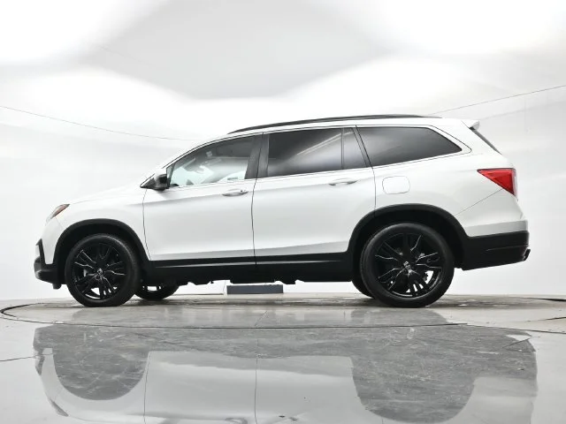 Used 2022 White Honda Special Edition image 29