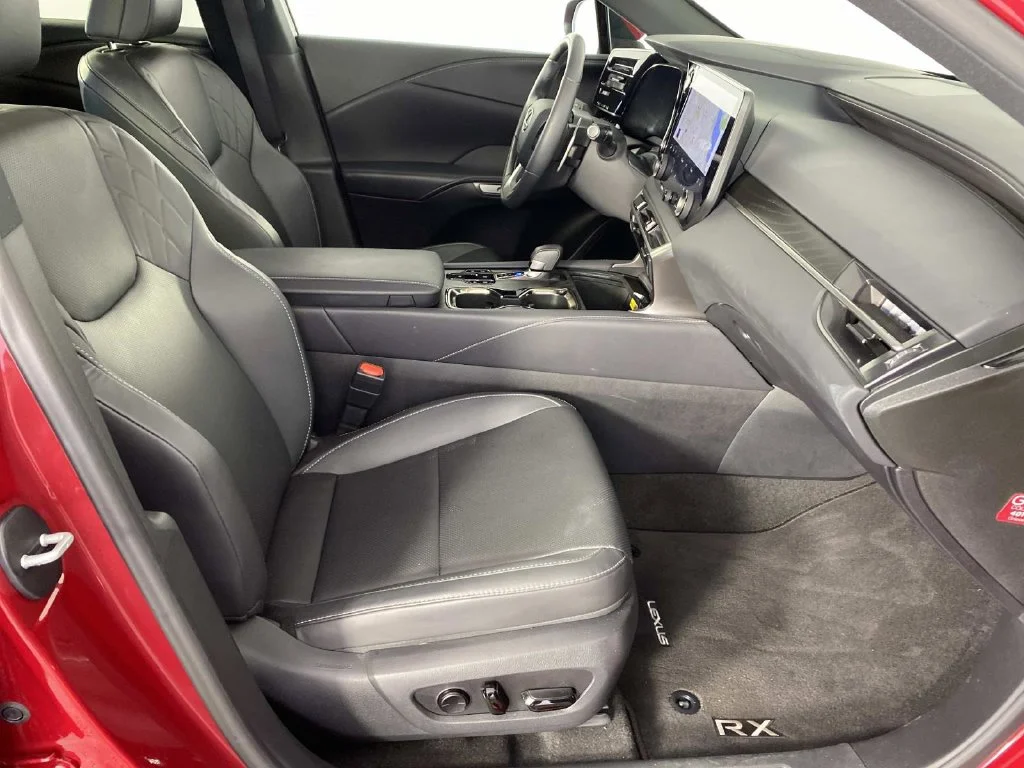 Used 2025 Matador Red Mica Lexus 350 Premium image 10