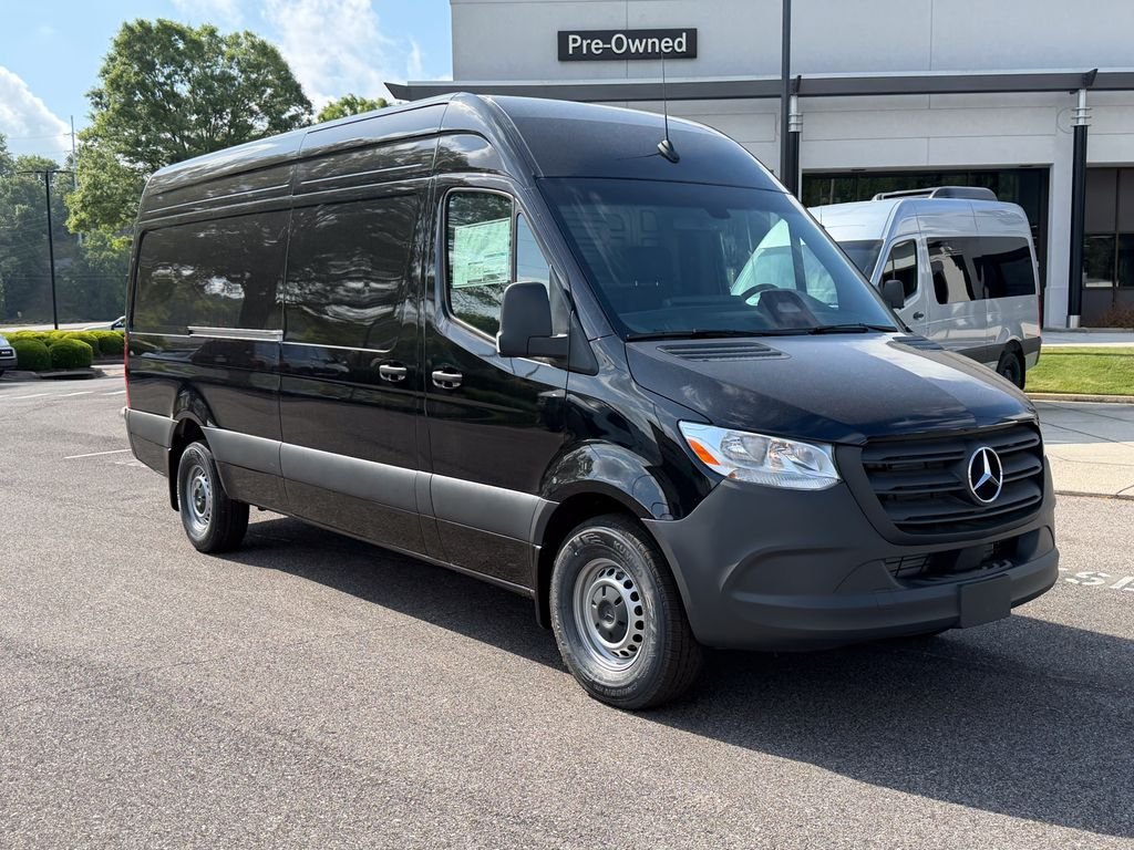 2026 Mercedes-Benz Sprinter 2500 170 WB HO High Roof's photo